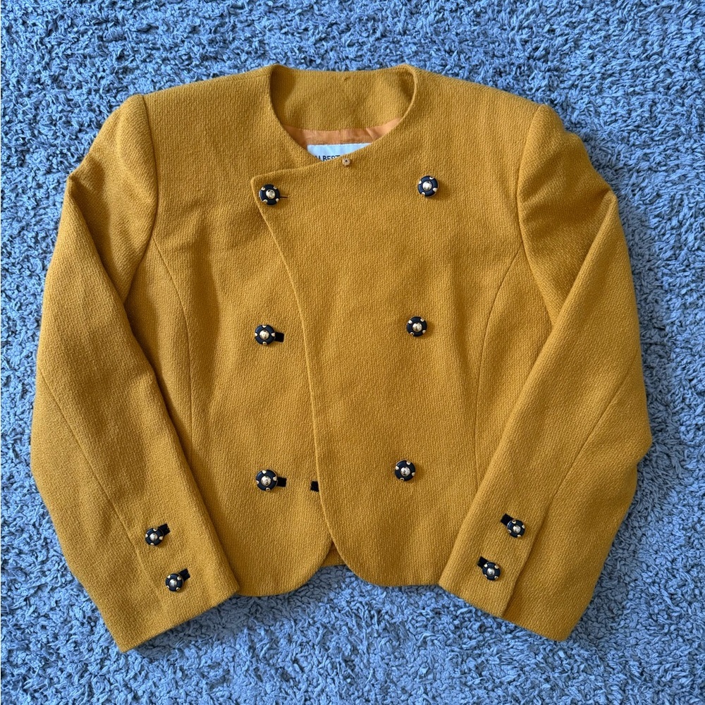 Albert Nipon Vintage Mustard Yellow Cropped Skirt Suit/Blazer